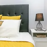 Happy House *
